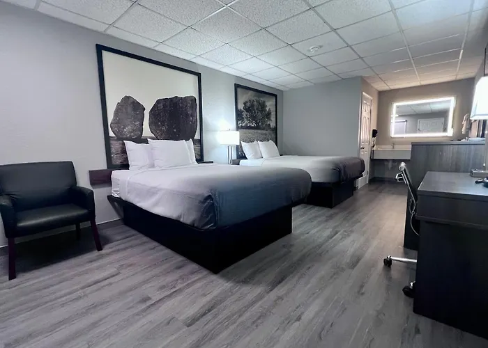 Super 8 By Wyndham Fredericksburg
