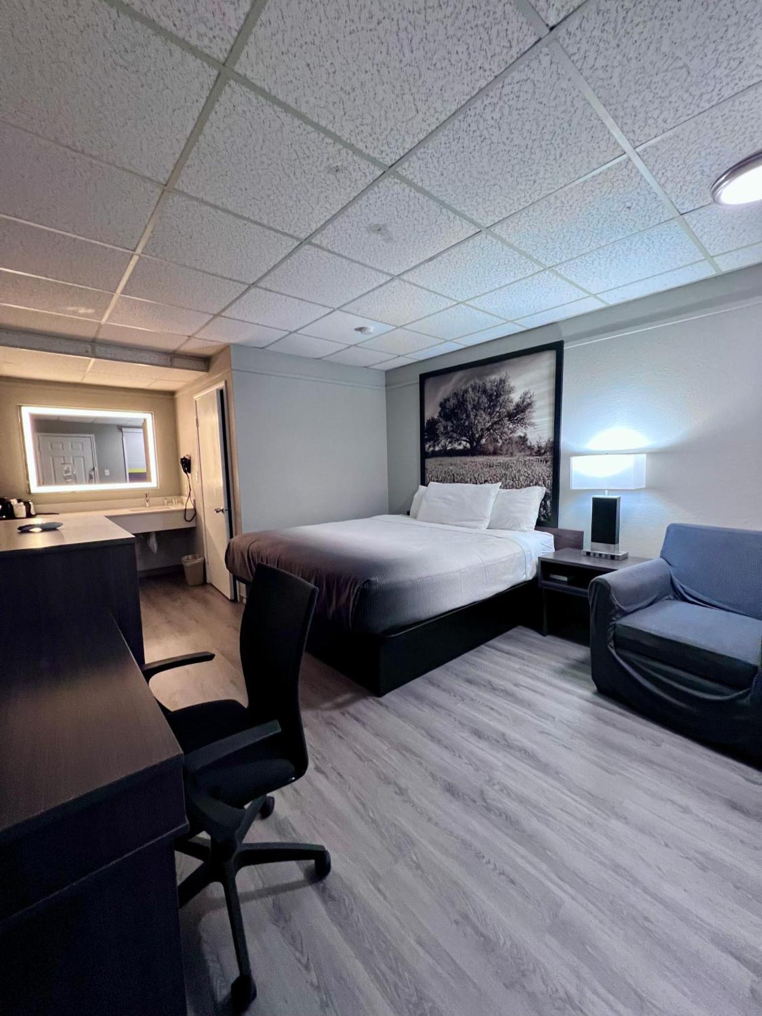 Hotel Super 8 By Wyndham Fredericksburg